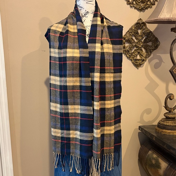 **Cashmere Feel Italy Design Scarf fringe navy multi color plaid - Picture 4 of 7
